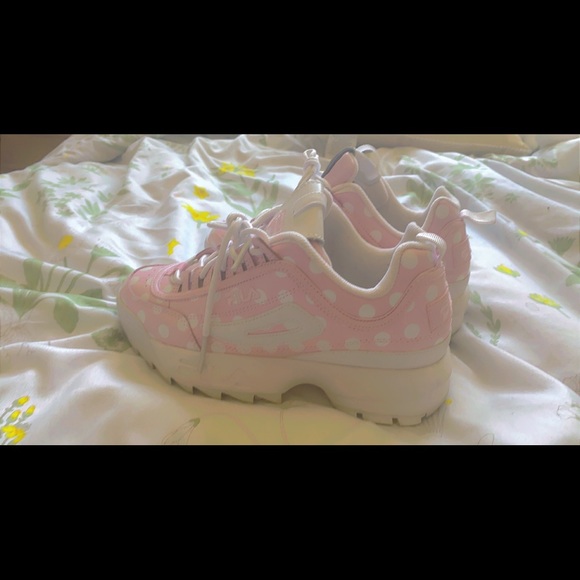 ✨🌷PINK SUPER CUTE POLKA DOT FILAS 🌷✨ - Picture 2 of 6